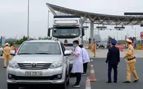 Quảng Ninh dừng xe bus, taxi 2 tuần để phòng lây lan COVID-19