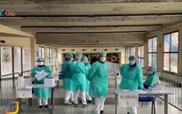 Italy cân nhắc thiết lập thêm "vùng đỏ"