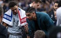 Tim Duncan hài lòng với chiến thắng đầu tiên trên cương vị HLV