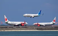 Ngành hàng không Indonesia quay cuồng trong “cơn bão” COVID-19
