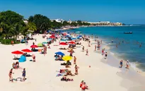 28 sinh viên Đại học Texas dương tính với COVID-19 sau khi đi nghỉ xuân ở Mexico