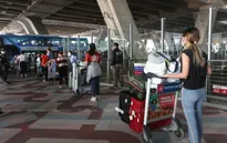 Thái Lan kêu gọi công dân ở nước ngoài hạn chế về nước