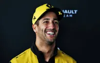 Daniel Ricciardo chấp nhận giảm lương tại Renault