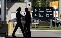 Canada, Mỹ gia hạn lệnh hạn chế đi lại qua biên giới