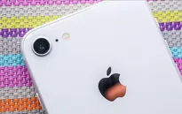 Kiểm chứng độ hao pin của iPhone SE 2020 với các đời iPhone trước đó