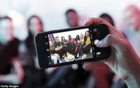 iPhone sắp có tính năng mới giúp người khiếm thị chụp ảnh