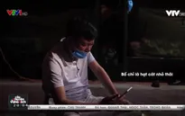 Bác sĩ nơi tuyến đầu nói với con: Bố chỉ là hạt cát nhỏ, hết dịch bố sẽ về!