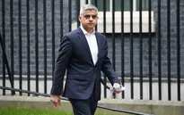 Thị trưởng London chưa muốn Ngoại hạng Anh trở lại