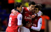 Jack Wilshere vẫn chưa thể tha thứ cho Robin van Persie vì đã gia nhập Man Utd