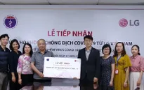10.000 bộ xét nghiệm COVID-19 được trao tặng cho Bộ Y tế