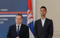 Novak Djokovic nhận bằng khen "độc nhất vô nhị"