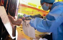 Thành phố Bắc Kinh yêu cầu xét nghiệm COVID-19 cho toàn bộ bệnh nhân bị sốt