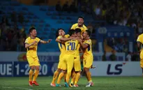 CLB Hà Nội 0-1 Sông Lam Nghệ An: Văn Lắm ghi bàn tuyệt đẹp, ĐKVĐ thất bại ngay tại Hàng Đẫy!