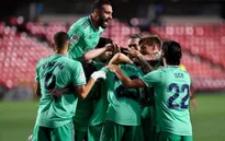 Thắng Granada, Real Madrid lập kỷ lục hiếm có