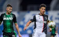 Juventus chia điểm kịch tính trước Sassuolo
