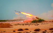 Iran công khai phóng tên lửa đạn đạo từ lòng đất