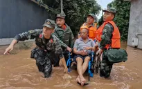 Trung Quốc tiếp tục cảnh báo màu vàng về mưa lũ