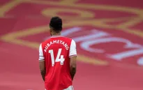 Lộ lý do bất ngờ khiến Arsenal chưa thể công bố gia hạn với Aubameyang