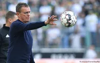 "Giáo sư" Ralf Rangnick và bài thuyết trình điên rồ thay đổi tư duy bóng đá thế giới