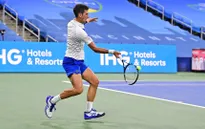 Novak Djokovic vào tứ kết Cincinnati mở rộng 2020
