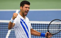 Djokovic cân bằng kỷ lục của Nadal
