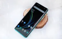 "Sát thủ iPhone" OnePlus 8 Pro 5G trình làng tại Việt Nam
