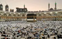 Saudi Arabia nối lại lễ hành hương Umrah đến thánh địa Mecca và Medina