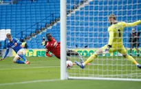 Dư âm trận Brighton 2-3 Man Utd: Chủ nhà lập kỷ lục về sự... đen đủi!