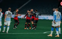 Giành 3 điểm trước Hertha Berlin, Frankfurt vượt mặt Bayern, Dortmund để dẫn đầu Bundesliga