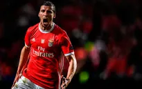 Manchester City đạt thỏa thuận chiêu mộ trung vệ của Benfica