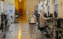 Các nhà sản xuất chip Trung Quốc lo ngại sẽ trở thành mục tiêu của Mỹ