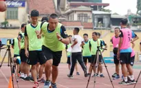 2 trợ lý trọng tài không vượt qua được bài kiểm tra thể lực trong đợt tập huấn giữa mùa giải