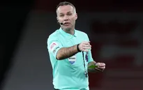 Trọng tài thân M.U sẽ bắt chính trận derby nước Anh