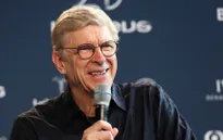 Arsene Wenger sẵn sàng trở lại Arsenal nếu cần