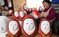 Búp bê Daruma - biểu tượng may mắn của người dân Nhật Bản