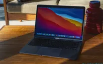 MacBook trong tương lai có thể sạc pin cho iPhone