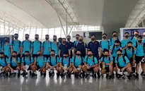 ĐT Việt Nam lên đường sang UAE chuẩn bị cho trận gặp ĐT Trung Quốc