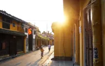 Hội An mở lại không gian cho người đi bộ và phố đêm