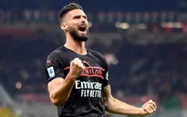 AC Milan trở lại ngôi đầu BXH Serie A