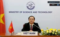 Bộ trưởng Bộ KH&CN kêu gọi từ bỏ quyền sở hữu trí tuệ với vaccine phòng COVID-19