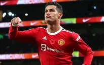 Ronaldo san bằng kỷ lục của Drogba tại Ngoại hạng Anh