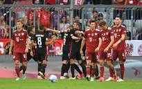 Bayern Munich nhận thua trận đầu tiên tại Bundesliga mùa giải 2021/22
