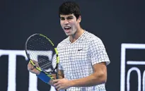 Carlos Alcaraz ra quân thuận lợi ở Next Gen ATP Finals 2021