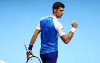 Thắng trận thứ 2 liên tiếp, Djokovic giành quyền vào bán kết ATP Finals 2021