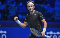 Ngược dòng thắng Cameron Norrie, Casper Ruud nuôi hi vọng đi tiếp tại ATP Finals 2021