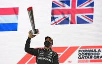 Lewis Hamilton có chiến thắng ấn tượng tại GP Qatar