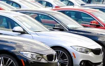 Doanh nghiệp ô tô nhập khẩu đề xuất giảm 50% phí trước bạ