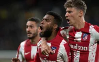 Thắng thuyết phục Cadiz, Atletico Madrid bám sát Real Madrid