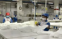 Tăng lương để giữ chân lao động