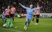 Thắng tối thiểu Brentford, Manchester City củng cố ngôi đầu
